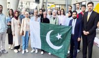 غزہ سے 7 فلسطینی طلبا کراچی پہنچ گئے