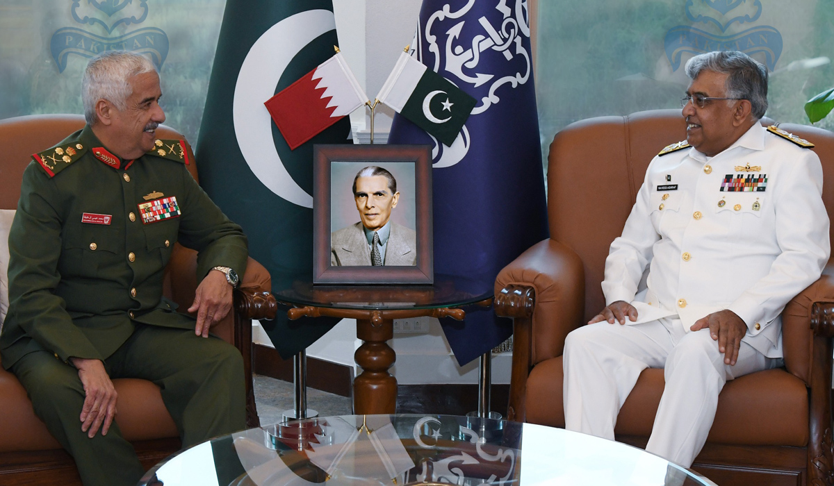 کمانڈر بحرین نیشنل گارڈ کی ایڈمرل نوید اشرف سےملاقات