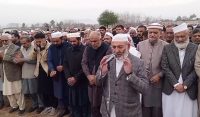 سابق سینیٹر مشتاق احمد کے بھائی کی نمازِ جنازہ ادا