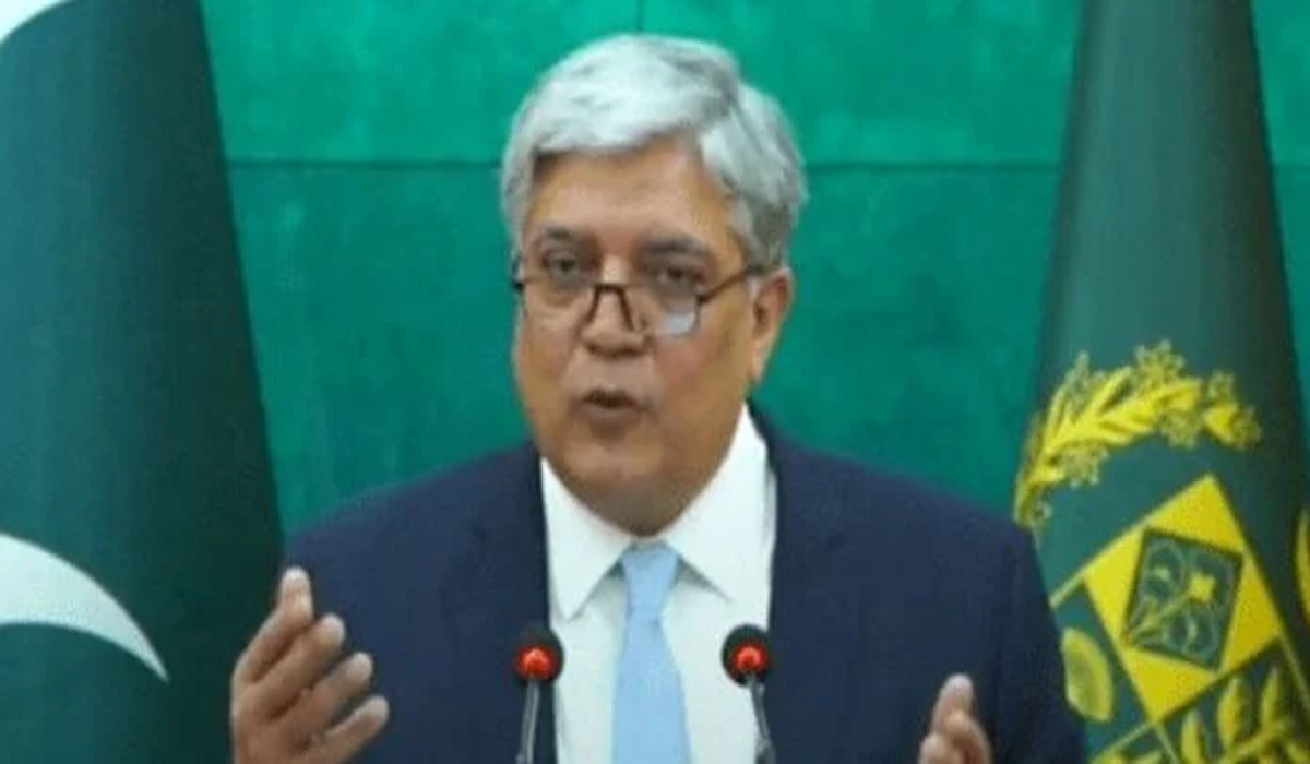 حکومت نے پاکستانی صحافیوں کے دورۂ اسرائیل کا نوٹس لے لیا