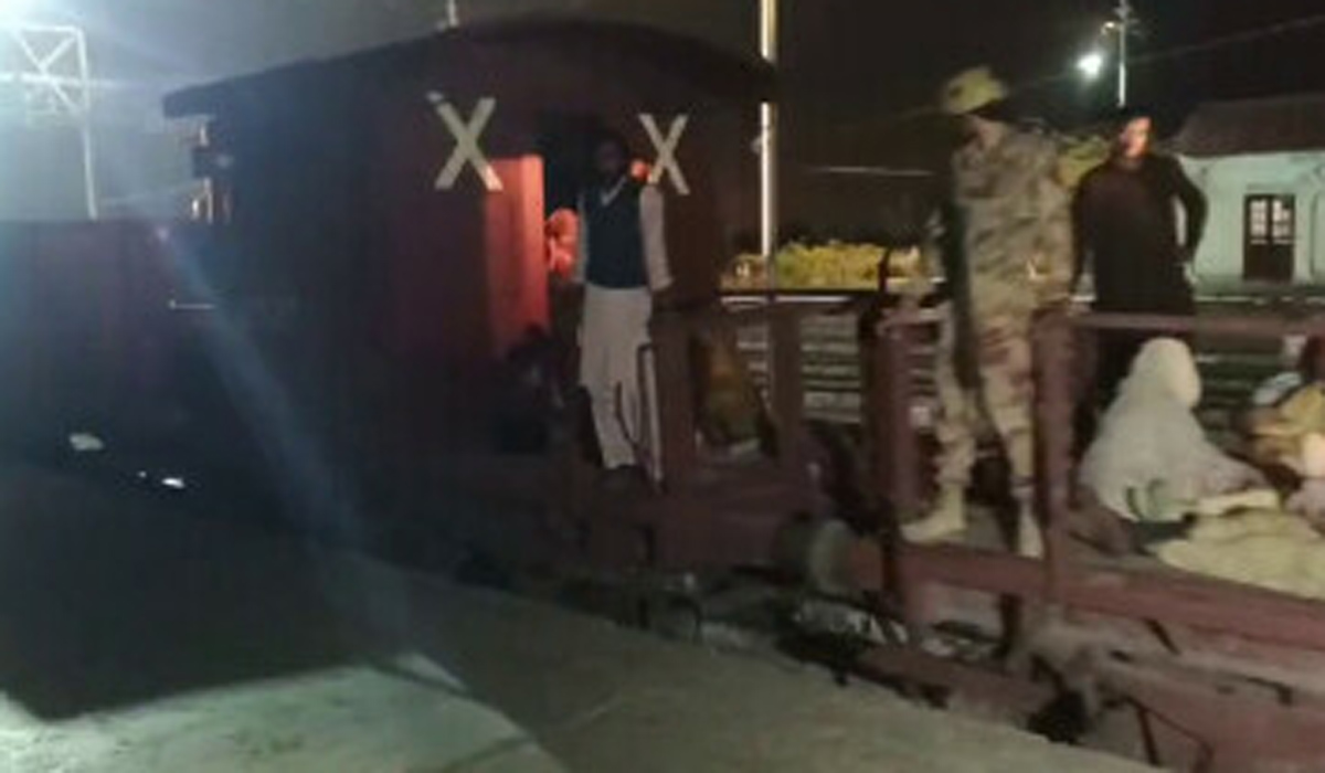 جعفر ایکسپریس حملہ:دہشتگردوں میں خود کش بمبار بھی موجود