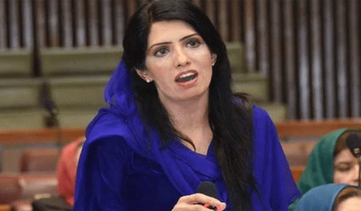 عالیہ حمزہ راولپنڈی پولیس کی حراست میں 