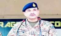 بھارت پر حملے سے قبل آرمی چیف نے نماز فجر کی امامت کروائی