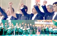 پی ایس ایل 10کا دوبارہ آغاز،آرمی چیف بھی اسٹیڈیم پہنچ گئے