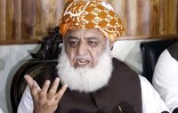 پاکستان نے بھارت کو شکست دے کر غزہ کا بدلہ لے لیا، فضل الرحمان