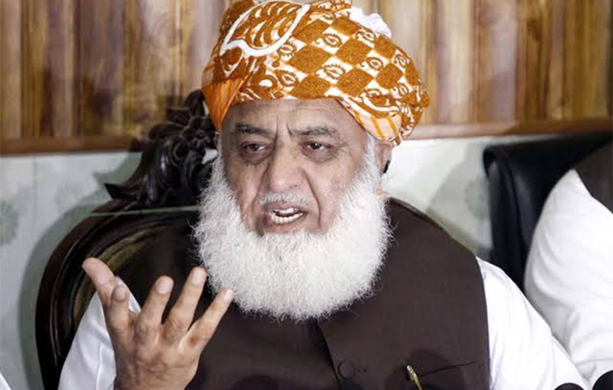 پاکستان نے بھارت کو شکست دے کر غزہ کا بدلہ لے لیا، فضل الرحمان