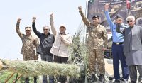 وزیراعظم،آرمی چیف کا فرنٹ لائنز کا دورہ