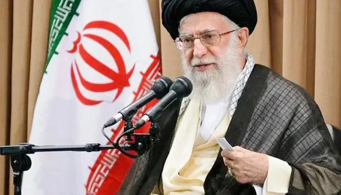 اسرائیل سخت سزا کا انتظار کرے۔آیت اللّٰہ علی خامنہ ای
