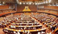 پنجاب اسمبلی میں ہنگامہ، اپوزیشن کے 26 ارکان معطل