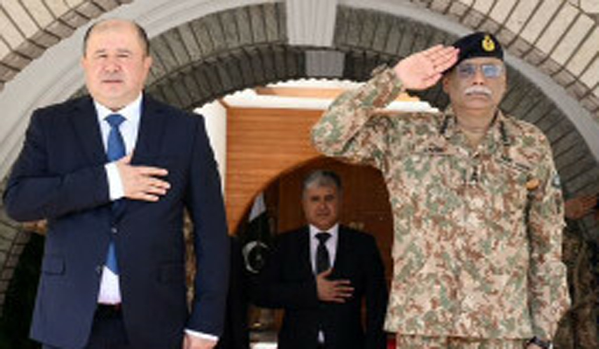 چیئرمین جوائنٹ چیفس کی تاجک فوجی عہدیدار سے ملاقات