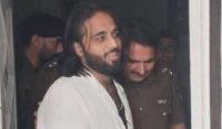خاور مانیکا کے بیٹے پر قتل کا مقدمہ درج
