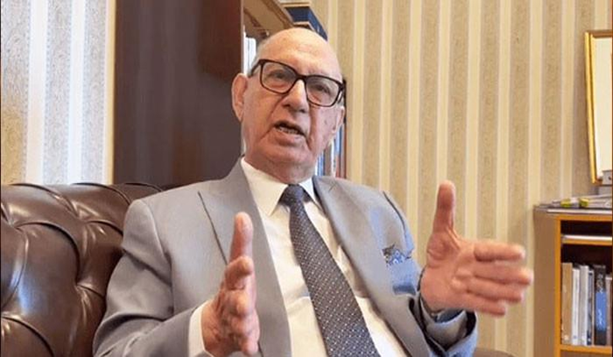 عمران خان اور پی ٹی آئی میں فاصلہ ہے، عرفان صدیقی