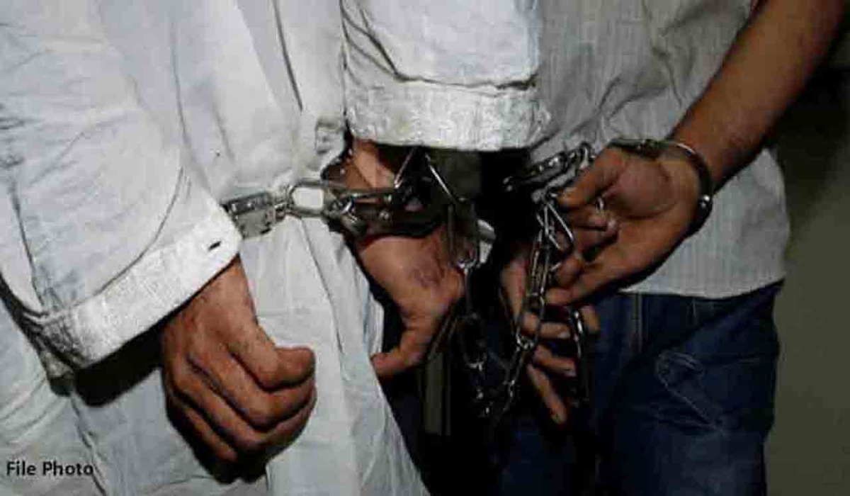 اسپتال میں خواتین کی نازیبا ویڈیوز بنانے والے2ملزمان گرفتار