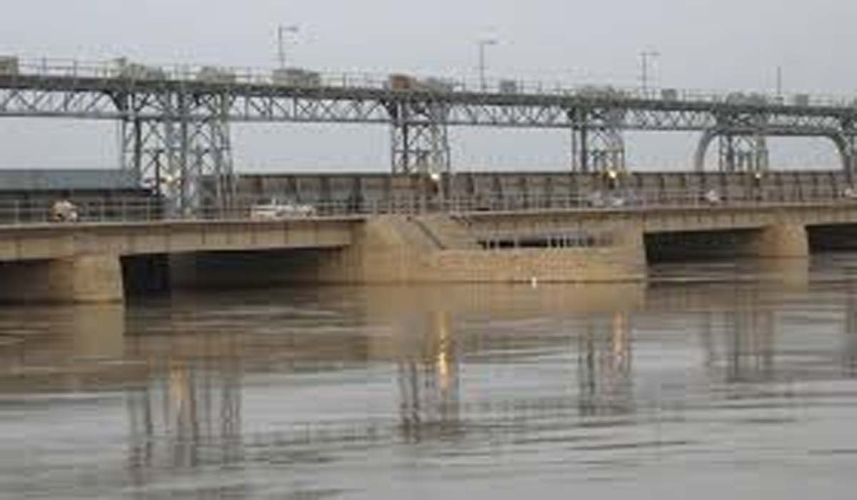 دریائے سندھ میں انتہائی اونچے درجے کے سیلاب کا خدشہ