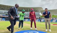 پہلا ون ڈے:پاکستان کا ٹاس جیت کر فیلڈنگ کا فیصلہ