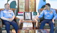 عراقی فضائیہ کے کمانڈر کی ایئر ہیڈکوارٹرز اسلام آباد آمد
