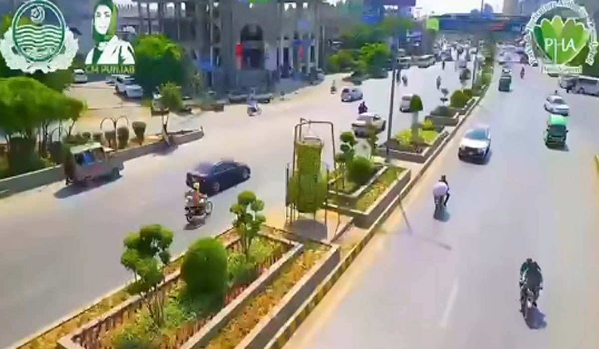 راولپنڈی کی مری روڈ اب سرسبز،جدید اور خوبصورت