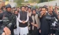 7 5 سہیل آفرِیدی کو سیکریٹریٹ آمد پر گارڈ آف آنر پیش