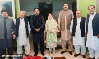 پی ٹی آئی آزاد کشمیر کے 9 وزرا پیپلز پارٹی میں شامل