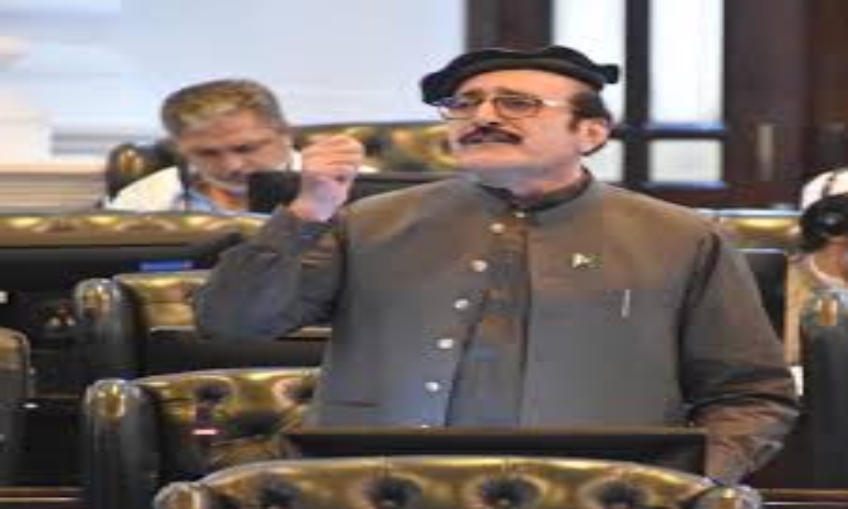 باجوڑ:سابق صوبائی وزیرانورزیب خان کی رہائش گاہ پر بم دھماکہ