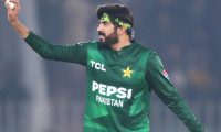عثمان طارق کی زمبابوے کے خلاف ہیٹرک
