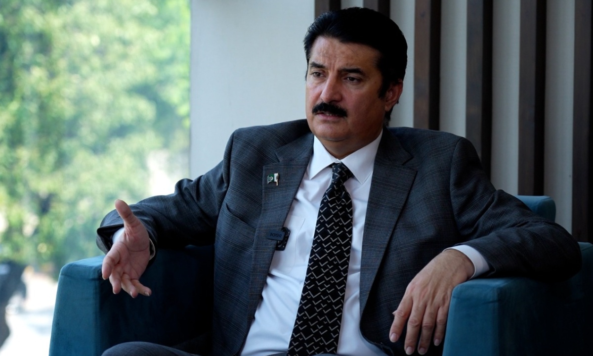وفاقی حکومت کا خیبر پختونخوا میں گورنر راج کے نفاذ پر غور وفاقی حکومت کا خیبر پختونخوا میں گورنر راج کے نفاذ پر غور