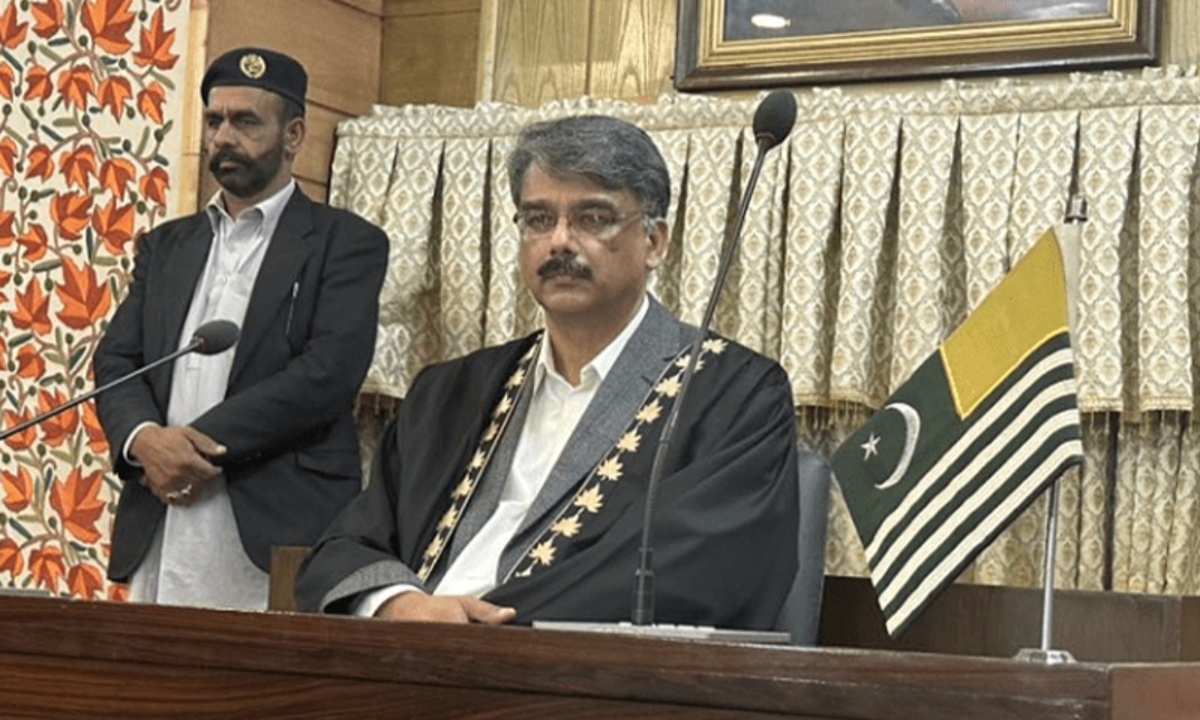 چودھری انوارالحق کے خلاف تحریک عدم اعتماد جمع
