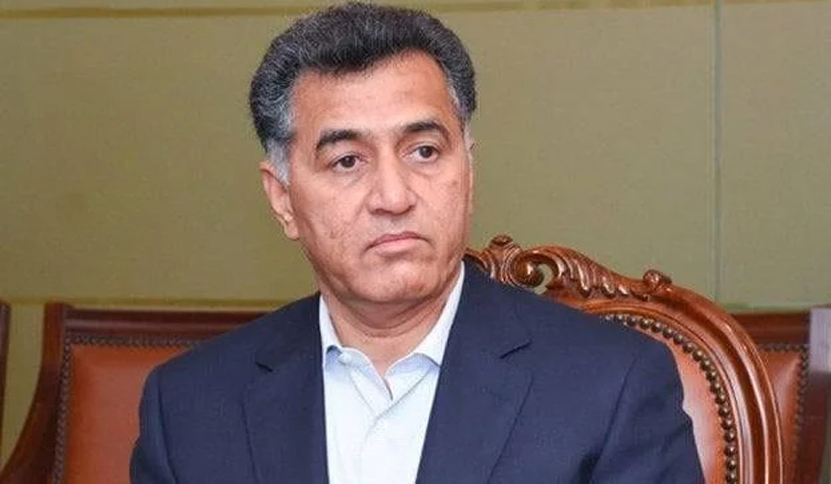 سابق ڈی جی آئی ایس آئی فیض حمید کو 14سال قیدبامشقت کی سزا