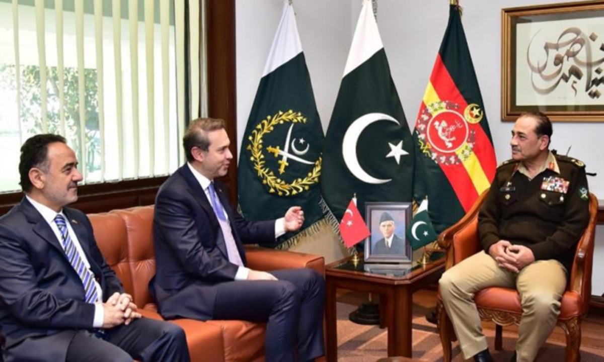 فیلڈ مارشل عاصم منیر سے ترک وزیرِ توانائی کی ملاقات