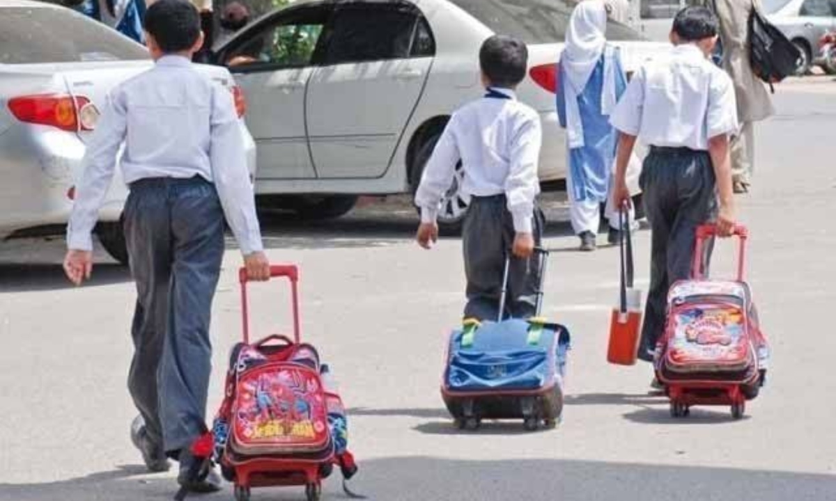 مری کیلئے موسم سرما کی طویل چھٹیوں کا اعلان