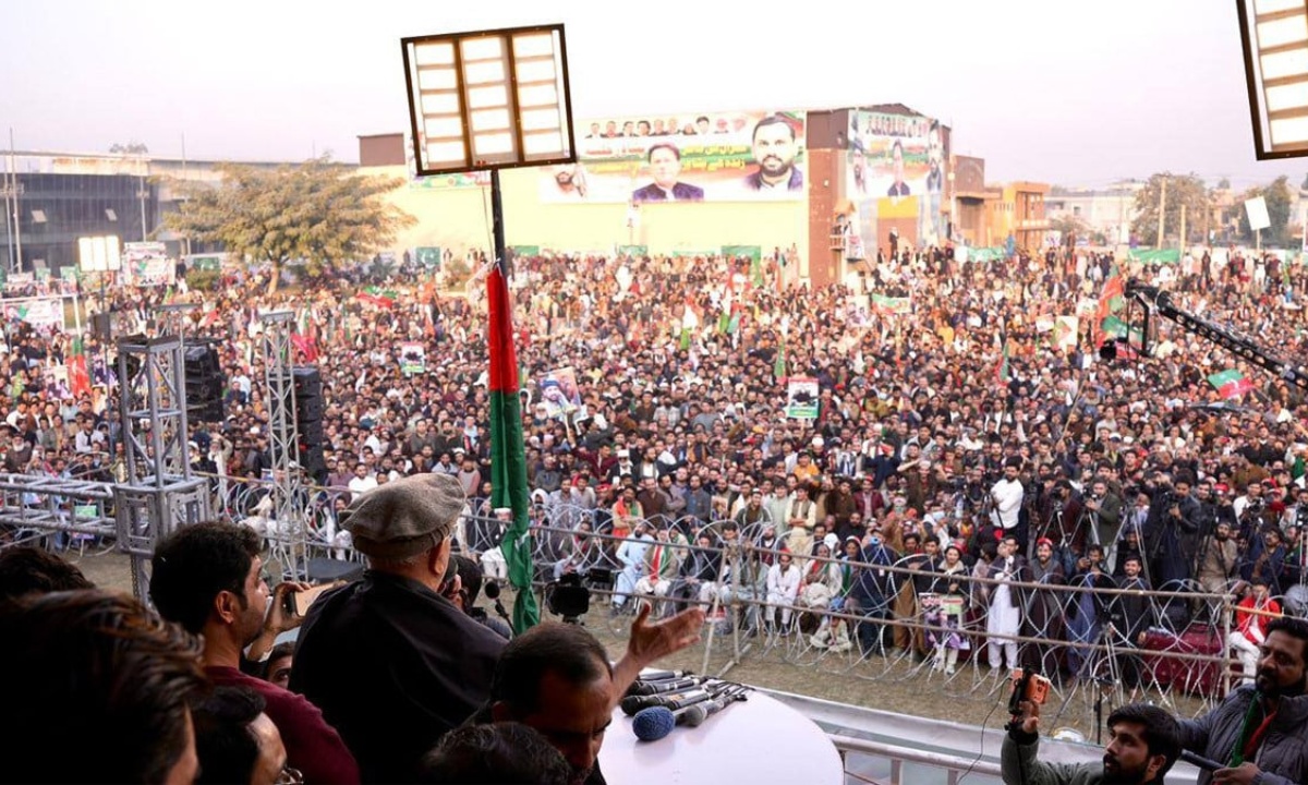گورنر راج لگا تو خیبرپختونخوا کا ہر چوک ڈی چوک بن جائے گا