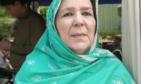 بانیٔ پی ٹی آئی کی آنکھ میں کوئی مسئلہ نہیں: نورین نیازی