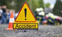 ٹرک کی موٹر سائیکل کو ٹکر،ایک ہی خاندان کے 4 افراد جاں بحق