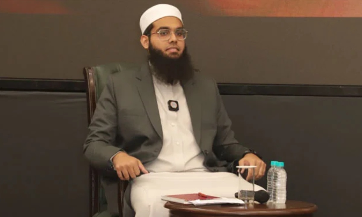 مفتی شمائل کے انسٹاگرام فالوورز کی تعداد 30لاکھ تک پہنچ گئی
