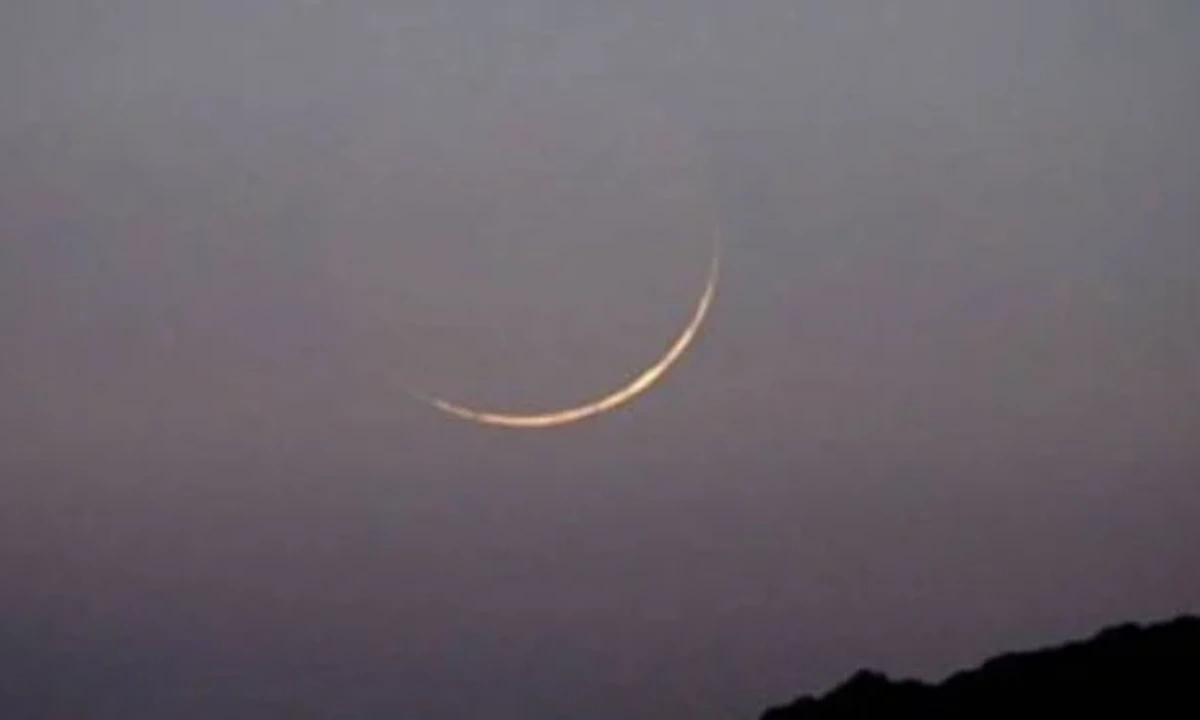 شوال کا چاند کب نظر آئے گا؟