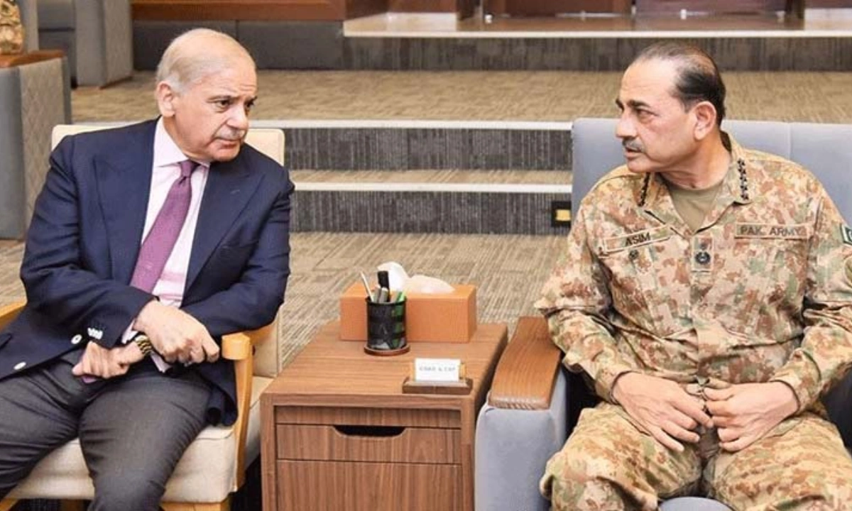 وزیرِاعظم کاجی ایچ کیو دورہ،پاک افغان صورتحال پر اہم بریفنگ